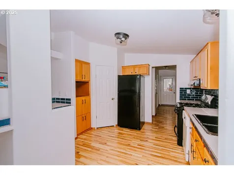 88247 Ellmaker Road Veneta OR 97487