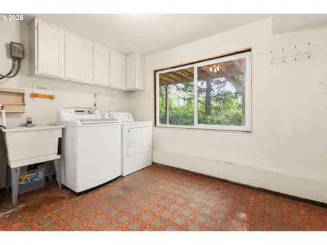 11450 SW Bel Aire Lane Beaverton OR 97008
