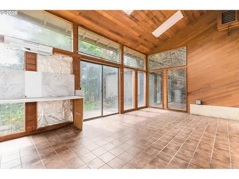 11450 SW Bel Aire Lane Beaverton OR 97008