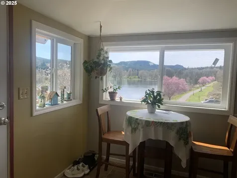 893 Bridge Street Vernonia OR 97064