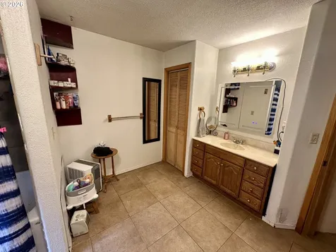 1910 Otter Slough Road Reedsport OR 97467