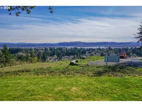 3913 SE Woodburn Road Washougal WA 98671