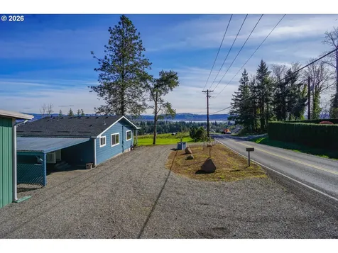 3913 SE Woodburn Road Washougal WA 98671