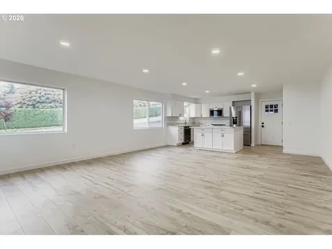 3913 SE Woodburn Road Washougal WA 98671