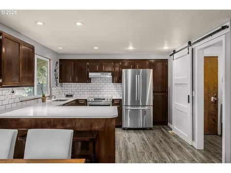 1624 NE 12th Avenue Hillsboro OR 97124