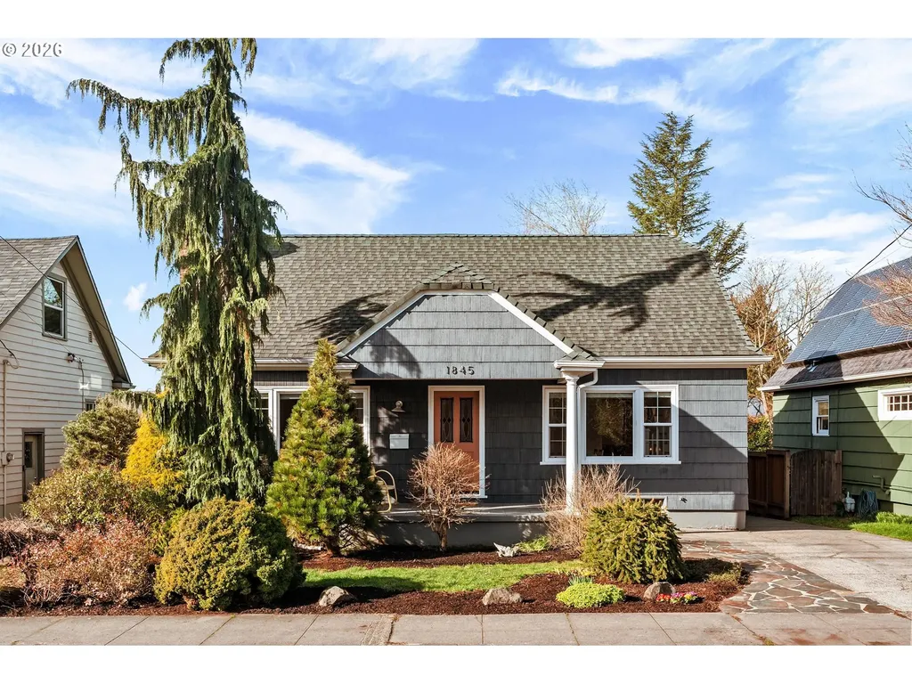 1845 SE 58th Avenue Portland OR 97215