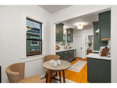 1845 SE 58th Avenue Portland OR 97215