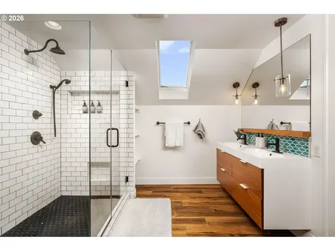 1845 SE 58th Avenue Portland OR 97215