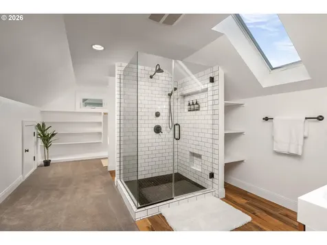 1845 SE 58th Avenue Portland OR 97215