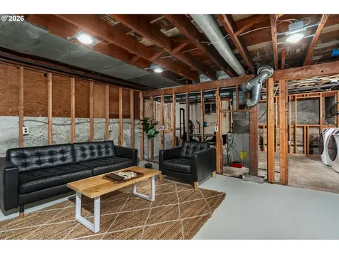 1845 SE 58th Avenue Portland OR 97215