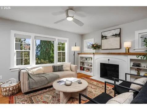 1845 SE 58th Avenue Portland OR 97215