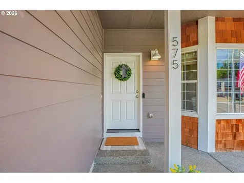 575 NE Caden Court Estacada OR 97023