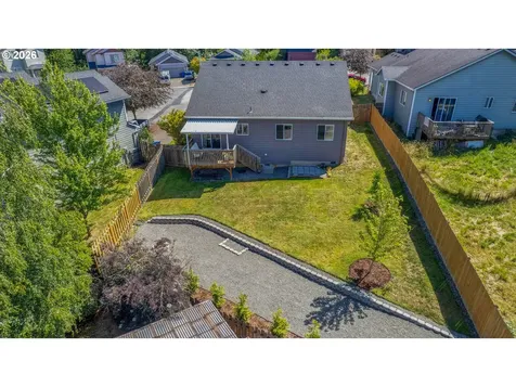575 NE Caden Court Estacada OR 97023