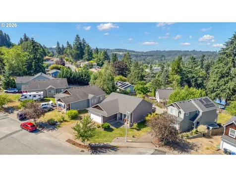 575 NE Caden Court Estacada OR 97023