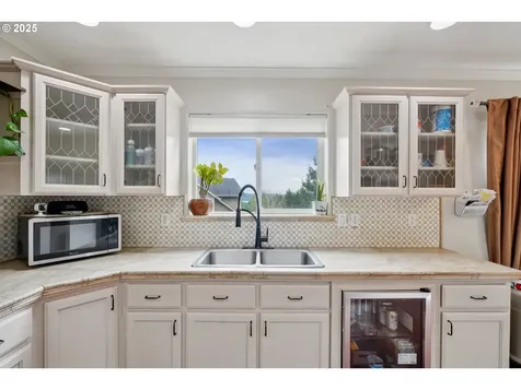 3716 W Street Washougal WA 98671