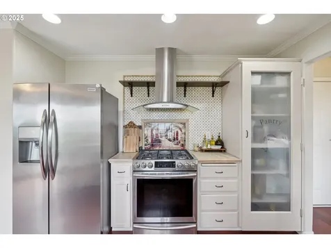 3716 W Street Washougal WA 98671