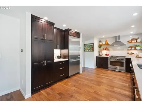 1437 Greentree Circle Lake Oswego OR 97034