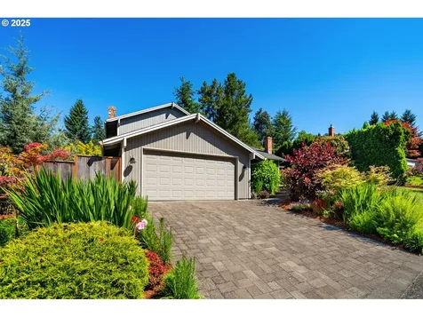 1437 Greentree Circle Lake Oswego OR 97034