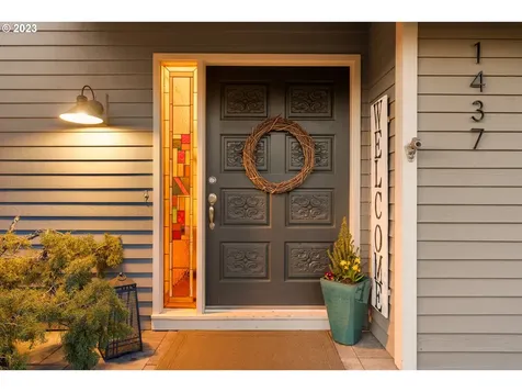 1437 Greentree Circle Lake Oswego OR 97034