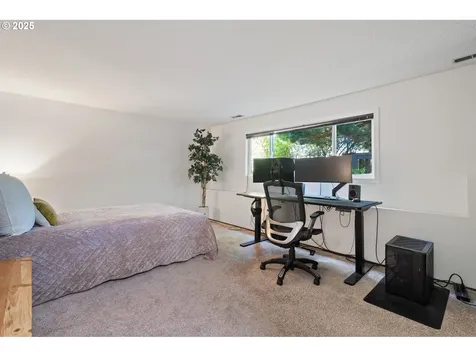 1437 Greentree Circle Lake Oswego OR 97034