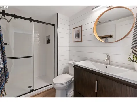 1437 Greentree Circle Lake Oswego OR 97034