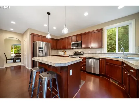 7411 SE Cottrell Road Gresham OR 97080