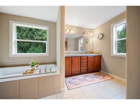 7411 SE Cottrell Road Gresham OR 97080
