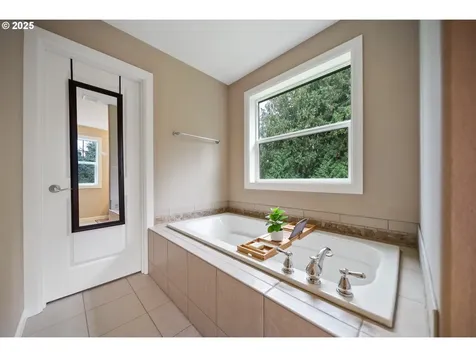 7411 SE Cottrell Road Gresham OR 97080