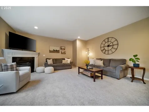 7411 SE Cottrell Road Gresham OR 97080