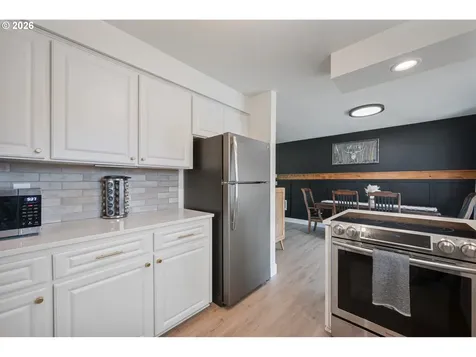 106 Monterey Drive Kelso WA 98626