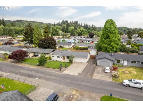 106 Monterey Drive Kelso WA 98626