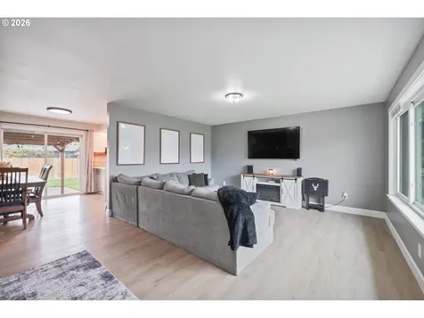 106 Monterey Drive Kelso WA 98626