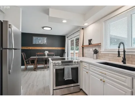 106 Monterey Drive Kelso WA 98626