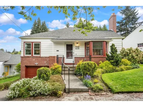 7748 SW Burlingame Avenue Portland OR 97219