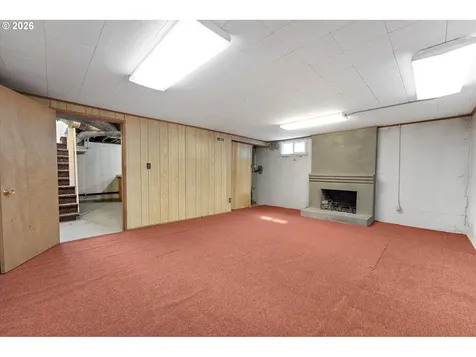 7748 SW Burlingame Avenue Portland OR 97219