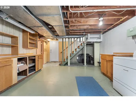 7748 SW Burlingame Avenue Portland OR 97219