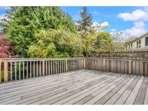 7748 SW Burlingame Avenue Portland OR 97219