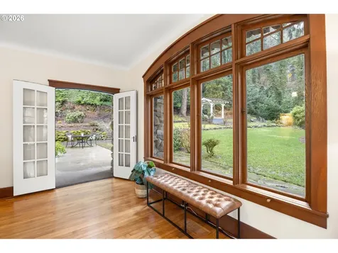 49 Briarwood Road Lake Oswego OR 97034