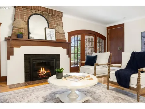 49 Briarwood Road Lake Oswego OR 97034