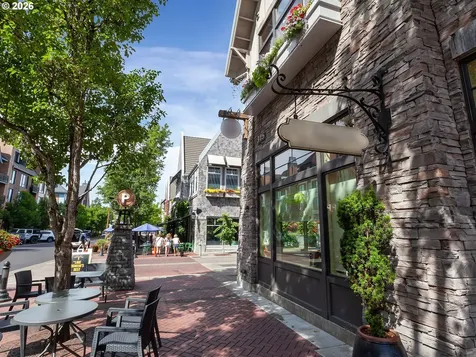 49 Briarwood Road Lake Oswego OR 97034