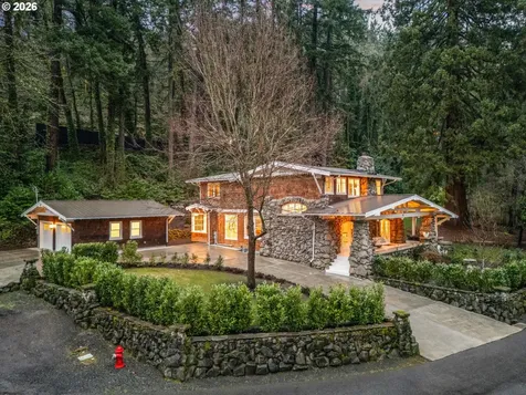 49 Briarwood Road Lake Oswego OR 97034