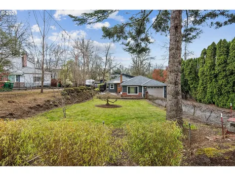 6816 SW Walnut Terrace Portland OR 97223