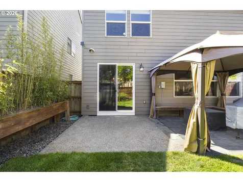 328 N Oak Leaf Street Newberg OR 97132
