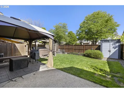 328 N Oak Leaf Street Newberg OR 97132