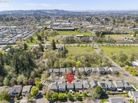 328 N Oak Leaf Street Newberg OR 97132