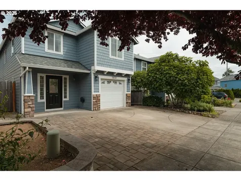 7870 SE Springwater Drive Portland OR 97206