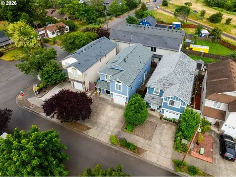 7870 SE Springwater Drive Portland OR 97206