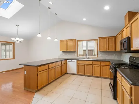 237 NE Wilcox Street Hillsboro OR 97124
