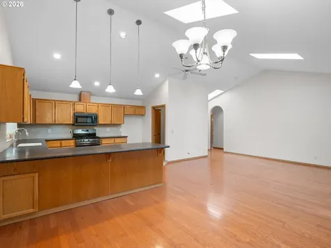 237 NE Wilcox Street Hillsboro OR 97124