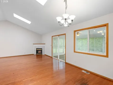 237 NE Wilcox Street Hillsboro OR 97124